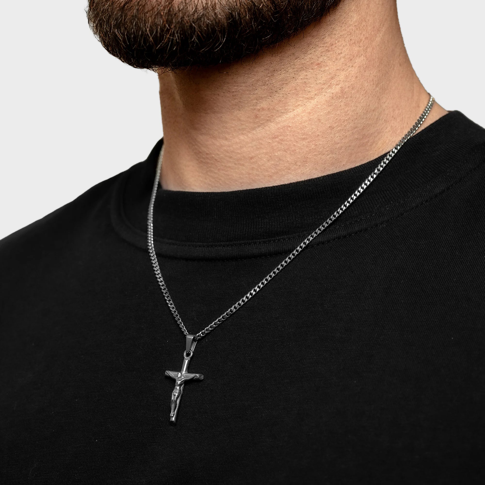 PANDANTIV - CRUCIFIX (ARGINTIU)